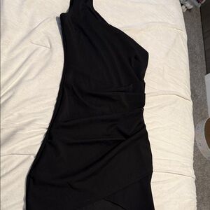 Windsor Chic Black One-Shoulder Dress
